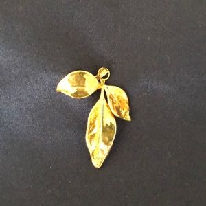 Three Leaves Golden Pendant